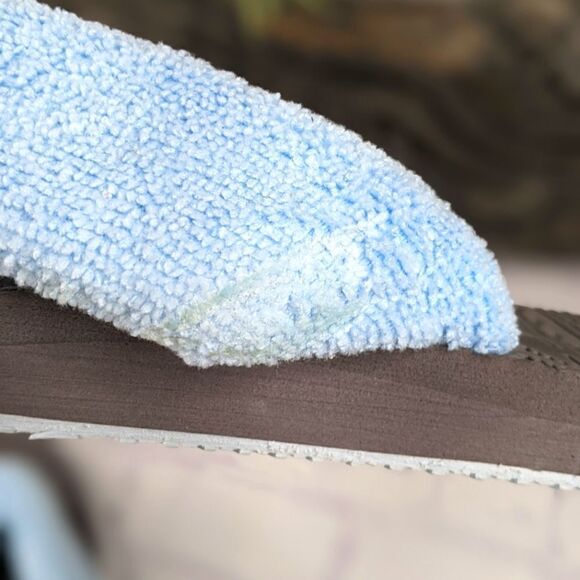 LUKEES by MUK LUKS Sand Dollar Flip-Flops - Picture 8 of 11